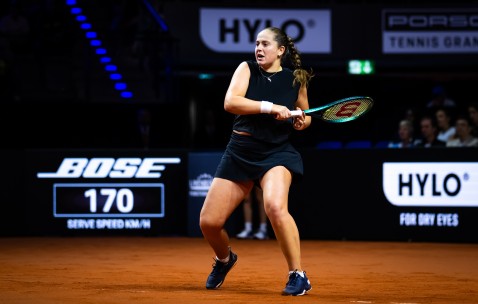 AG-斯图加特冲势不止，全面跻身积分榜前列(斯图加特球队)